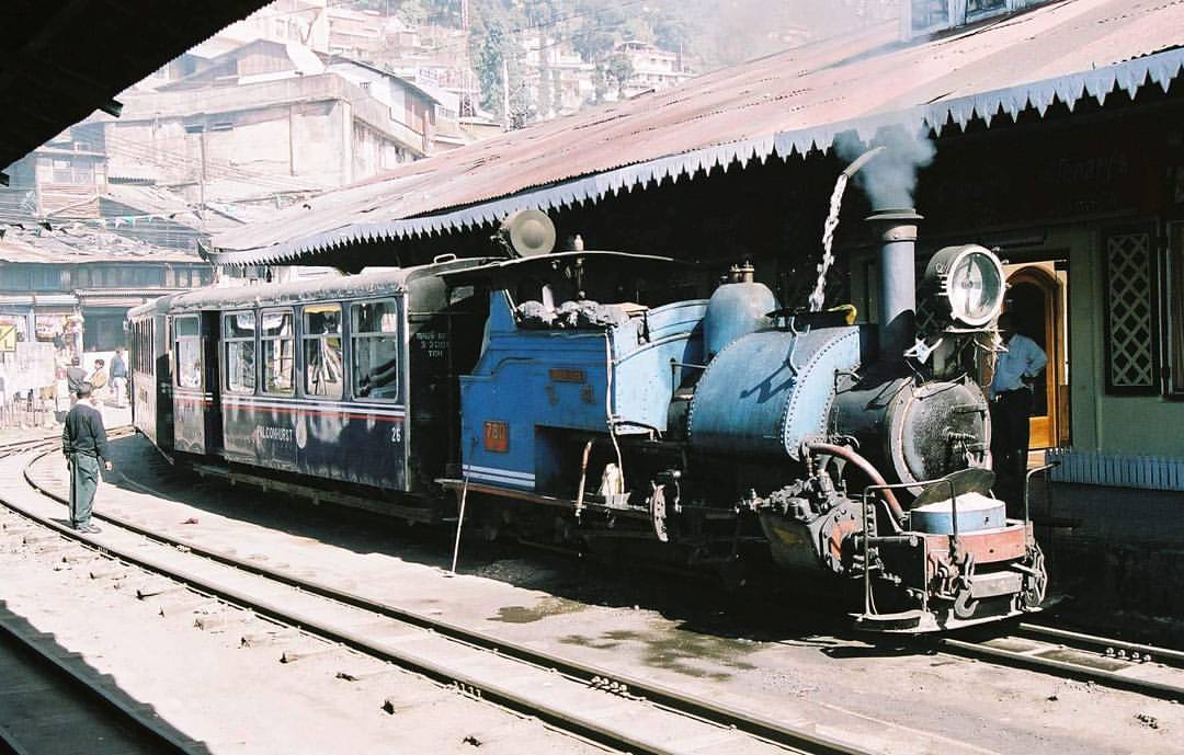 Darjeeling-Himalayan-Railway-DHR.jpg