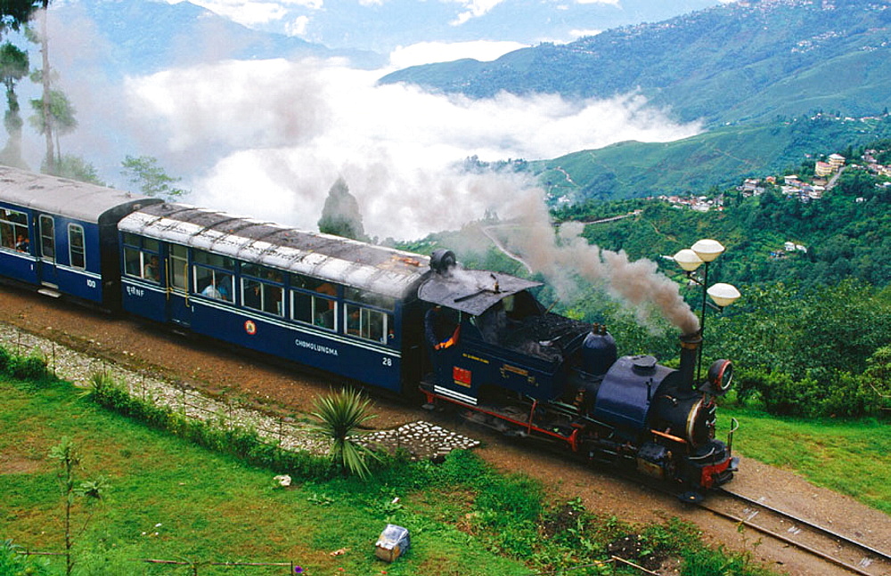 Darjeeling Himalayan Railway Toy Train (1).jpg
